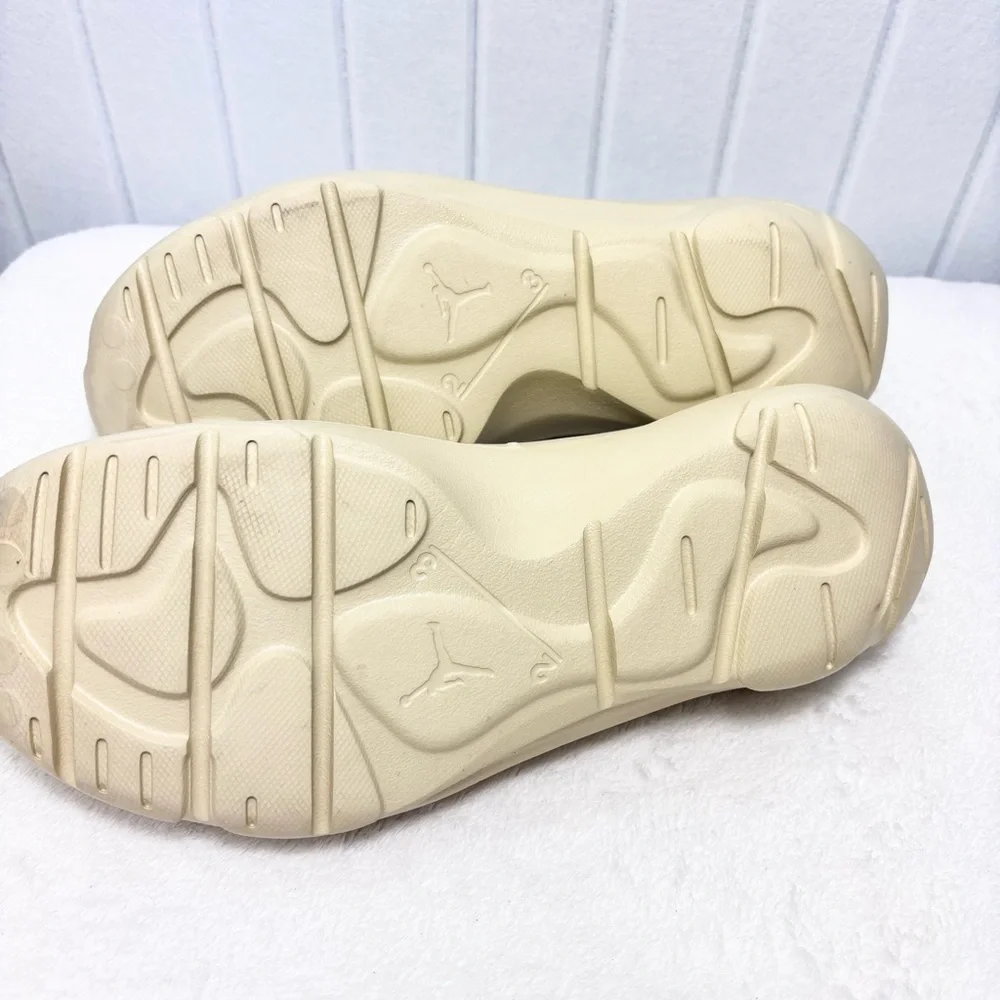 Jordan System.23 Team‎ Gold Men’s Slip On Shoes  Sandals  size 10